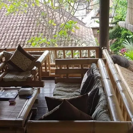 1Bd Guest House In Family Compound1, 15 Minute Walk To Yoga Barn Ubud Buitenkant foto