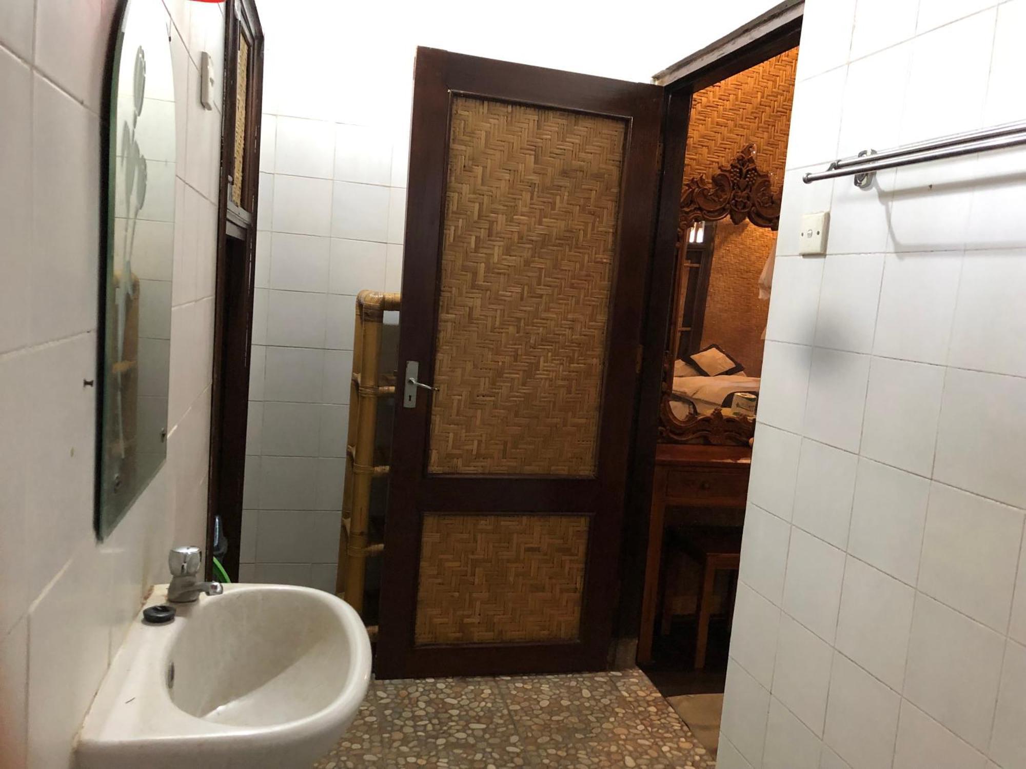 1bd In Family Compound1, 15 Minute Walk To Yoga Barn Privatunterkunft